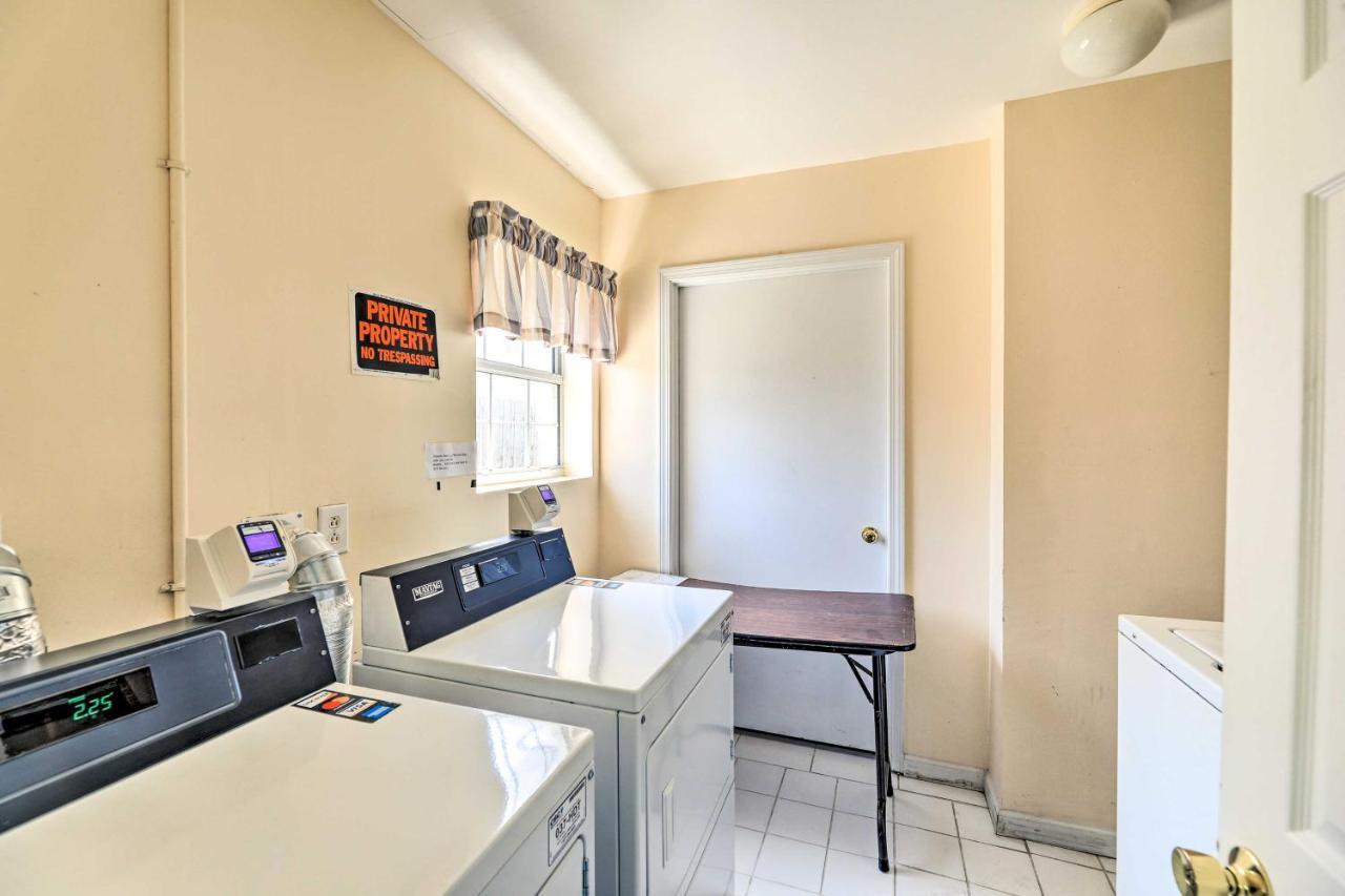 Atlantic Beach Studio With Community Pool! Bagian luar foto